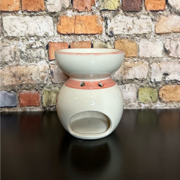 Love Flower Oil Burner - Picture 3 of 4